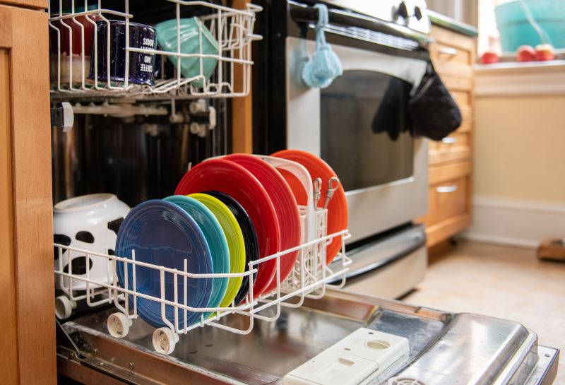 Is Dish Soap Better Or Dishwasher Detergent?